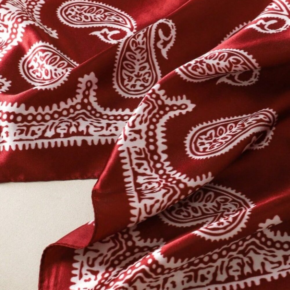 Fashionable Women Scarf